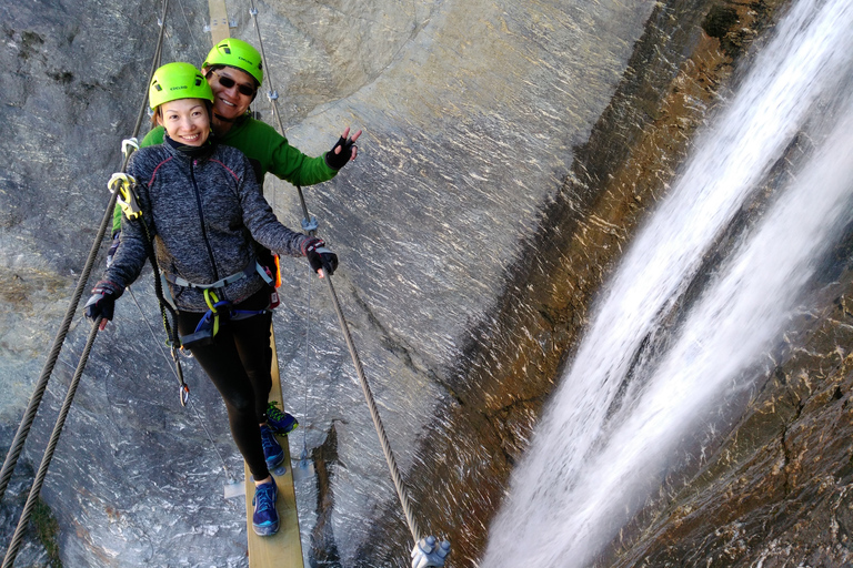 Wanaka: 4-Hour Intermediate Waterfall Cable Climb
