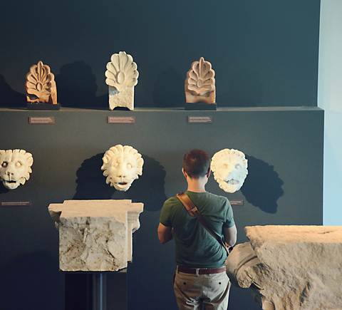 Museums & exhibitions