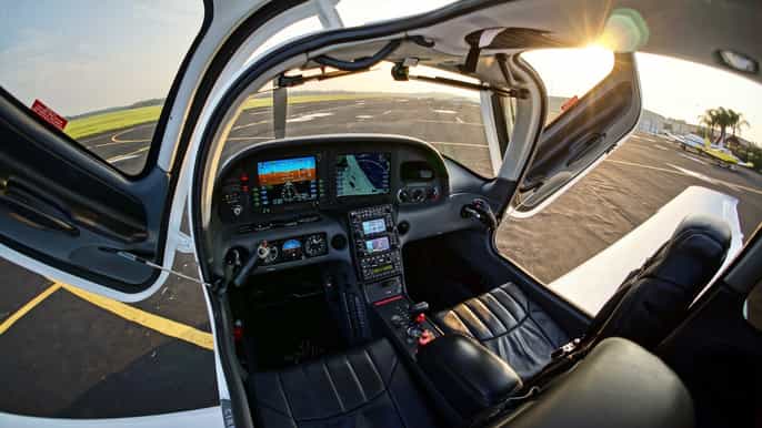 la rochelle private plane flight experience