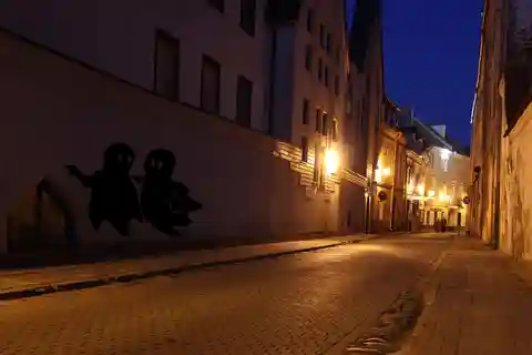 Ghost stories of Warsaw Night Tour