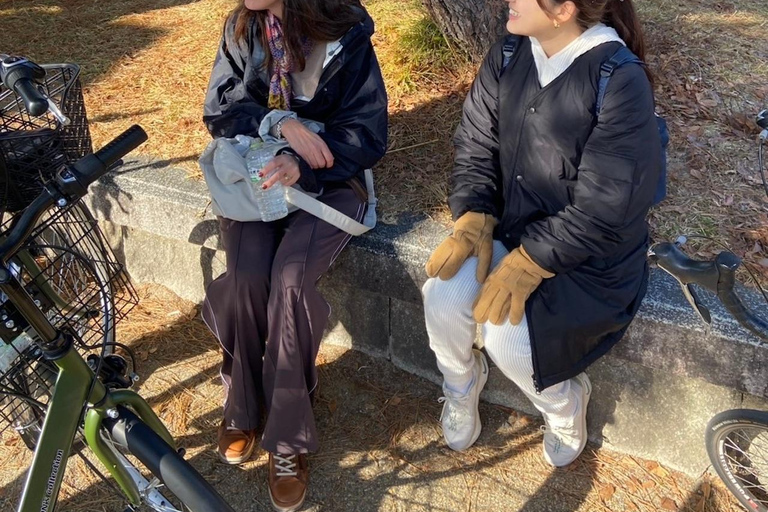 E-Bike Tour in Kyoto with Asuka, Japanese graduate student