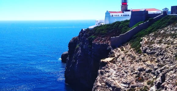 Sagres with Limited Mobility: Distances, Steps and Where You Can Sit
