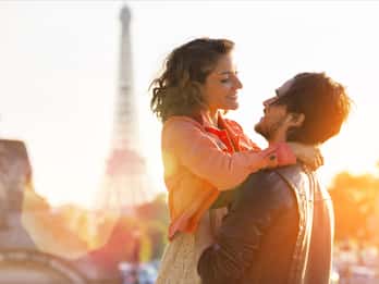 Paris: Eiffelturm Morgen-Tour mit ortskundigem Guide Paris: Eiffelturm Morgen-Tour mit ortskundigem Guide