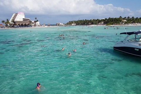 Isla Mujeres: Cruzeiro ao pôr do sol com música de saxofone ao vivo