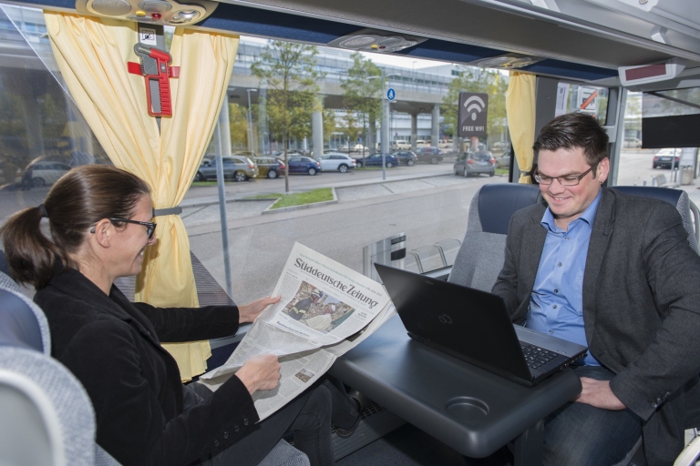München: luchthaventransfer per busEnkele reis van/naar de luchthaven van/naar München