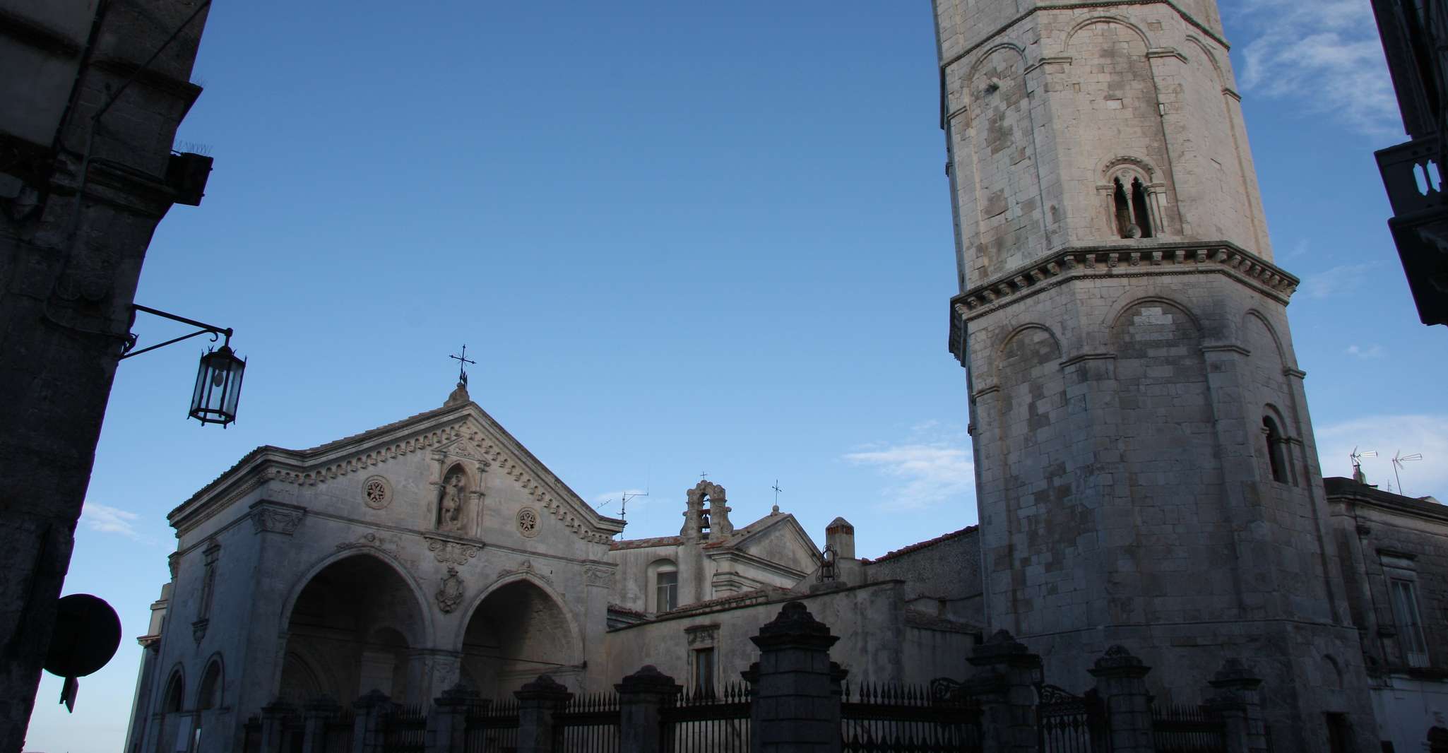 Monte Sant'Angelo, Guided Walking Tour - Housity