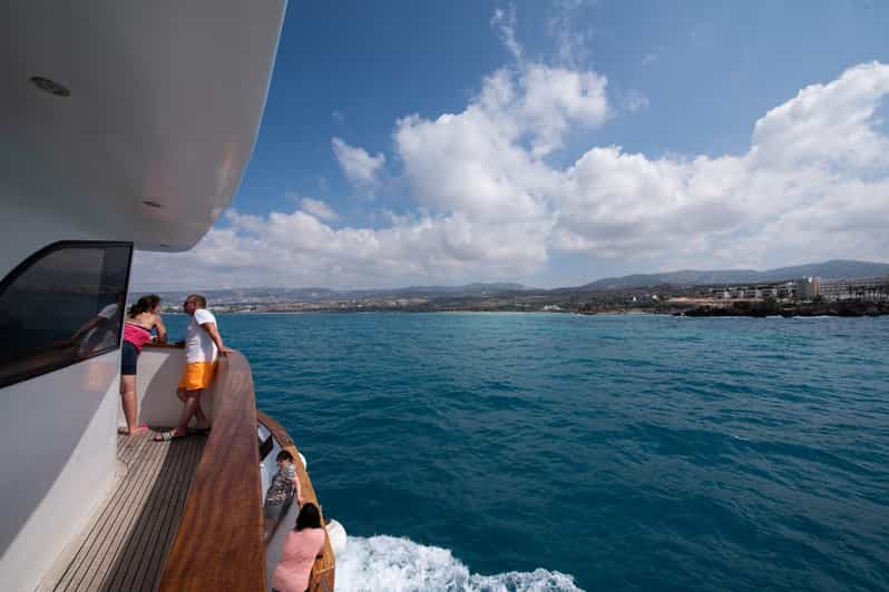 ocean blue yacht paphos