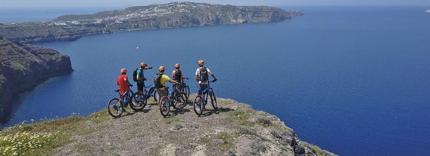 Santorin : Aventure en VTT électrique