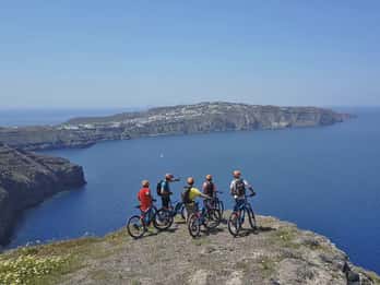 Santorin : Aventure en VTT électrique