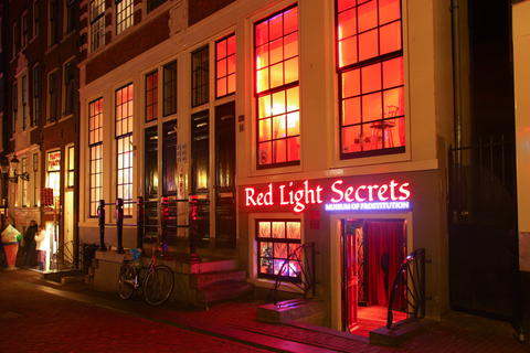 Amsterdam: Red Light Secrets Museum and 1-Hour Canal Cruise