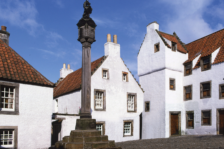 From Edinburgh: Outlander Full-Day Tour in Spanish