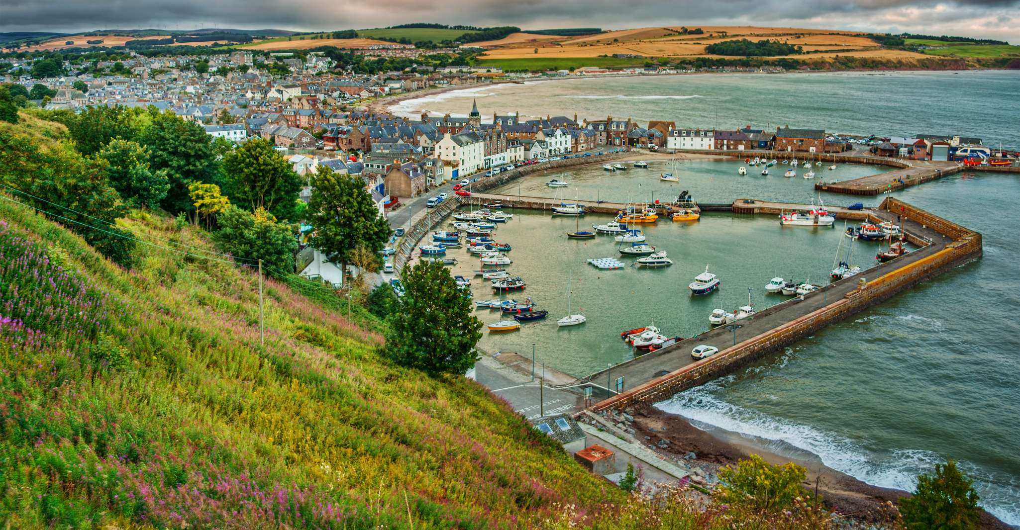 De Edimburgo, Glamis y Dunnottar Castillos Tour en italiano - Hizvo