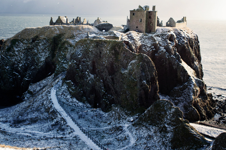 Ab Edinburgh: Tagestour zu den Burgen Glamis und Dunnottar