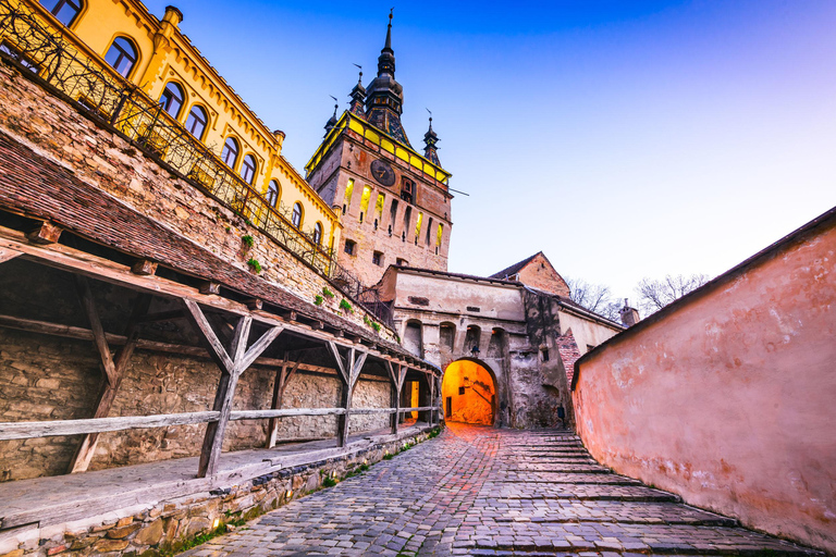 Sighisoara: Candlelight Tour of Dracula's Home Town