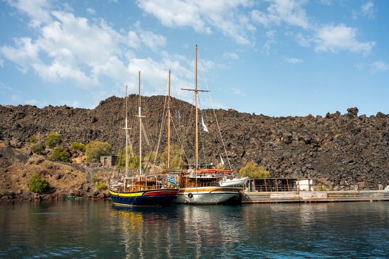 Santorin: Vulkaninsel-Bootstour und Heiße QuellenBootsfahrt mit Hoteltransfers - Mit Besuch in Oia