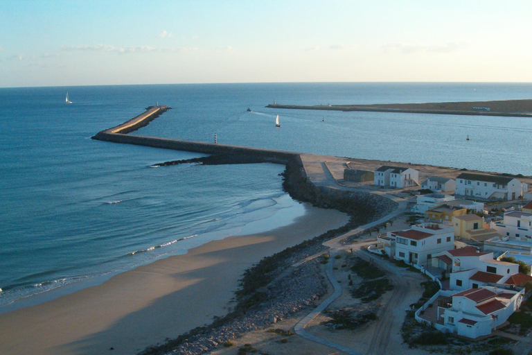 From Faro: 4 Stops, 3 Islands in Ria Formosa Catamaran Tour