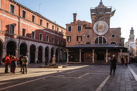 Venecia oculta: tour diferente a pieTour privado a pie por Venecia