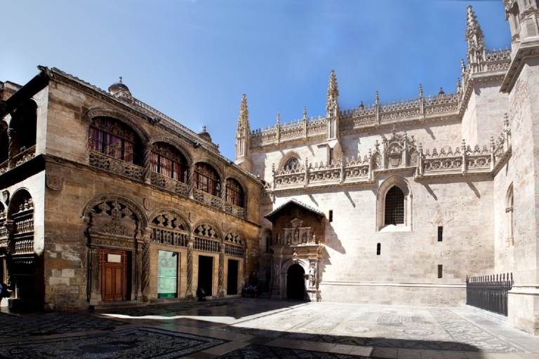 Granada: 2,5-stündige private Tour durch das historische Zentrum und Albaicín