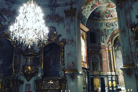 From Garmisch-Partenkirchen: Neuschwanstein Castle Tour