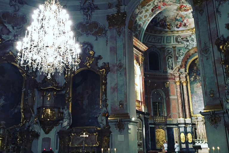 From Garmisch-Partenkirchen: Neuschwanstein Castle Tour