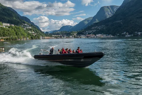 Odda: RIB båttur på Hardangerfjorden