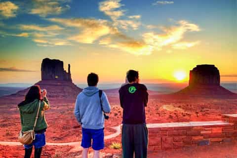 From Las Vegas: 7-Day National Parks Small Group Tour