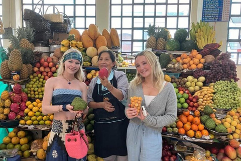 Quito: Kookles met chef-kok, rondleiding over de markt &amp; vervoer