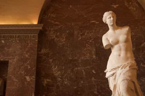 Must-Sees of the Louvre Museum: 1.5-Hour Guided Tour