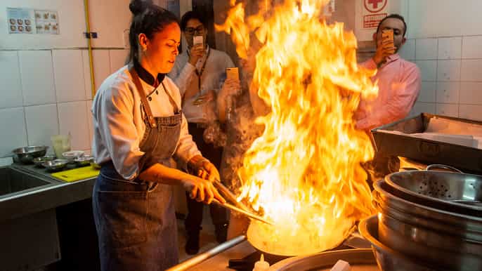 lima ultimate peruvian food tour