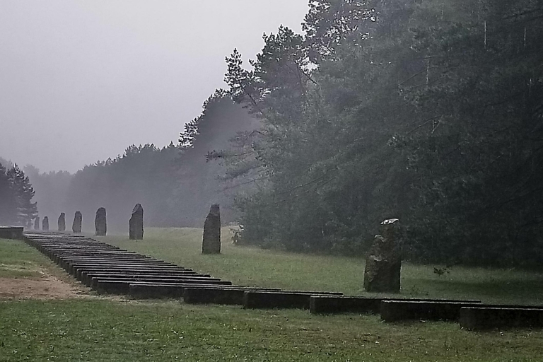 From Warsaw: Treblinka and Polish Countryside Private Tour Treblika private tour in French