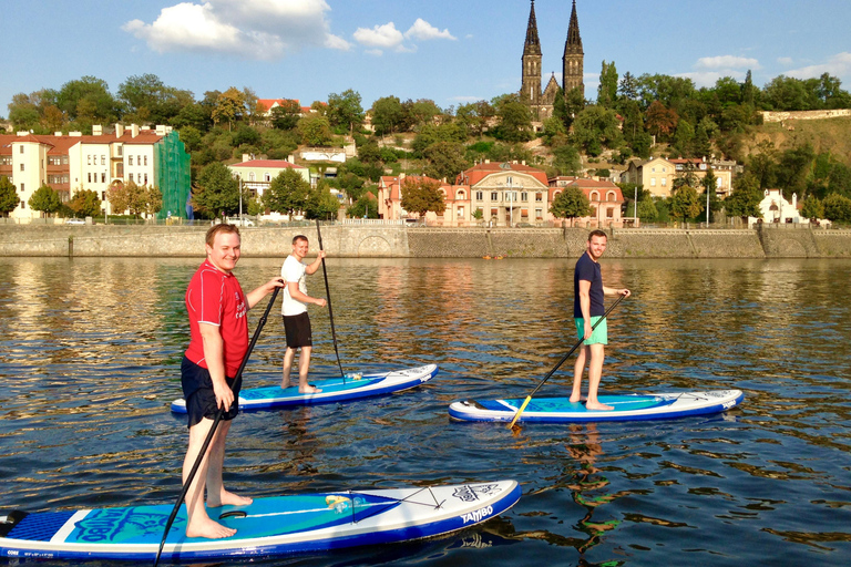 Praga: 2 ore di paddle boarding nel centro cittàPraga: 2 ore di paddle boarding nel centro della città