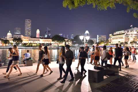 singapore pub crawl orchard road