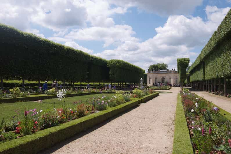 Afternoon in the Petit Trianon & Estate of Marie Antoinette | GetYourGuide