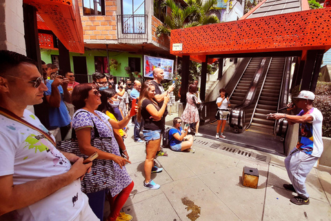 Medellín Comuna 13 Tour, Premium Experience Comuna 13 Medellín Tour, Premium Experience