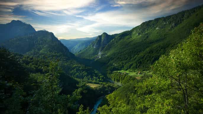 montenegro durmitor tara ostrog monastery day trip