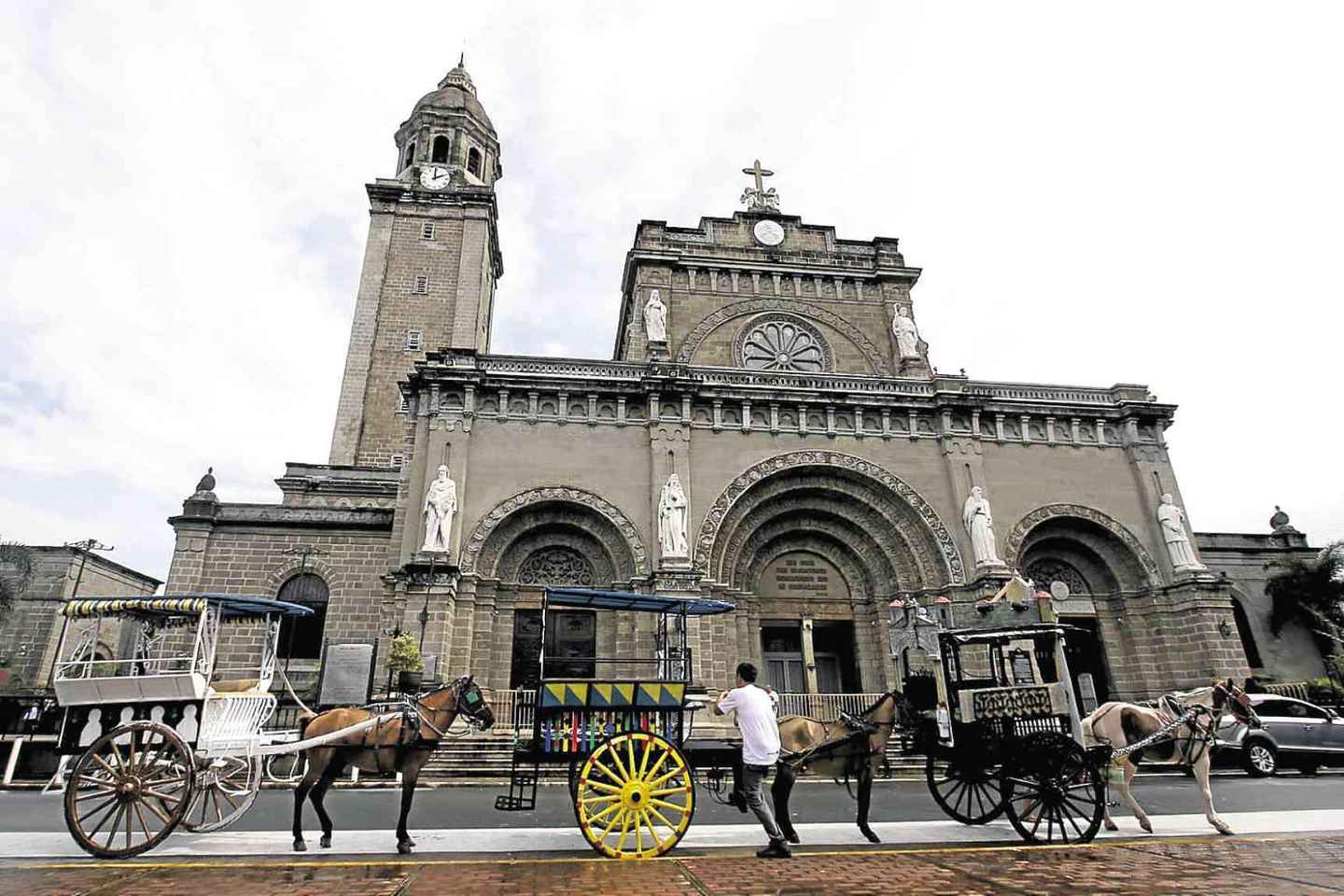 Manila: Old & New 4-Hour City Tour
