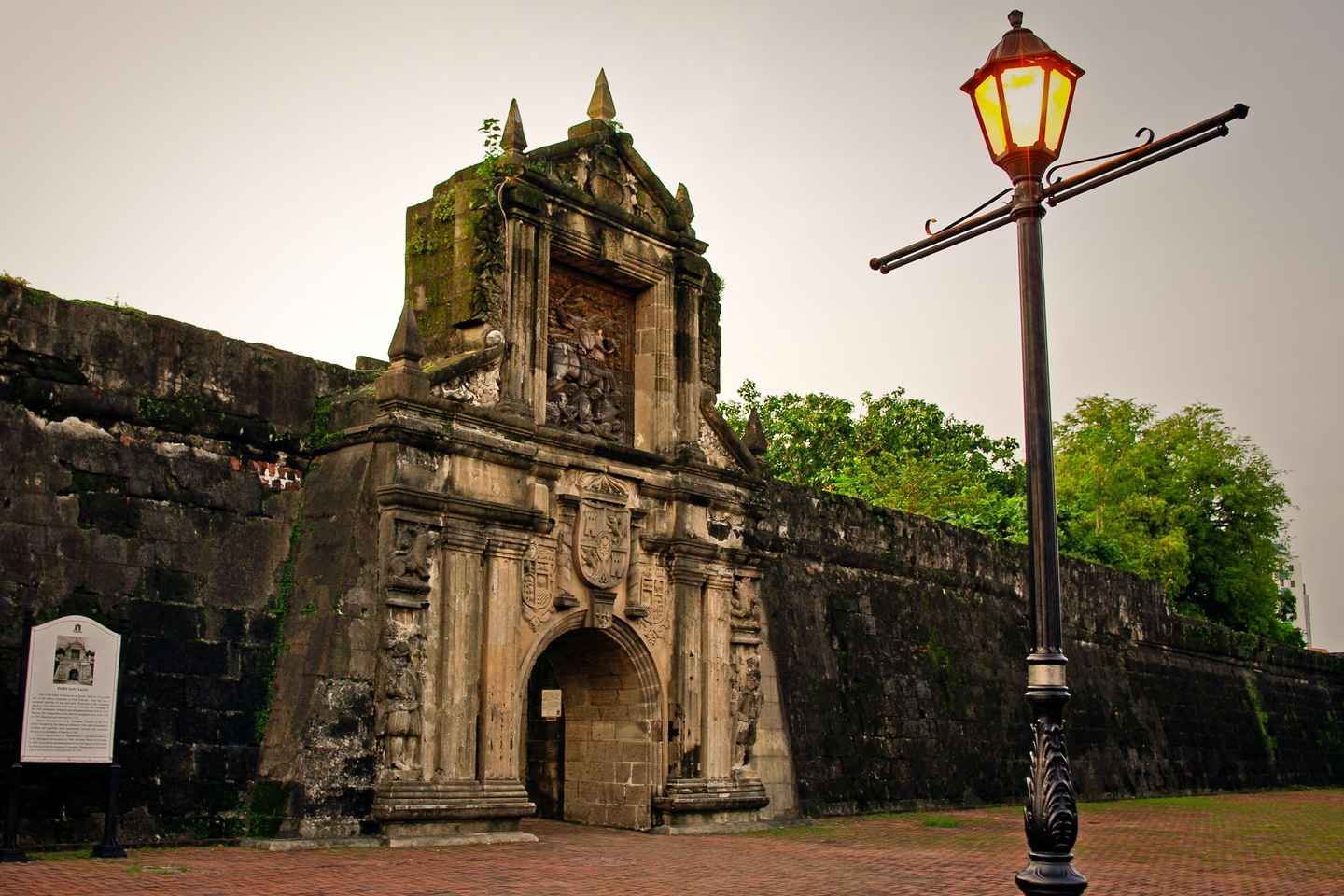 Manila 6 Nights 7 Days Family Itinerary