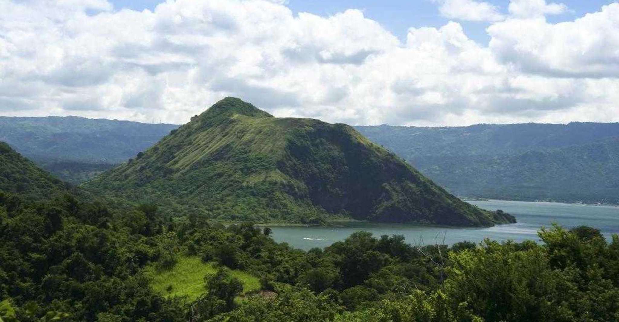Von Manila, Panoramic Tagaytay Ridge Tour - Hizvo