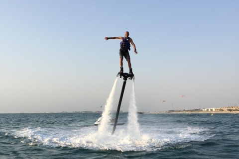 Dubaï: une expérience de 30 minutes en flyboard