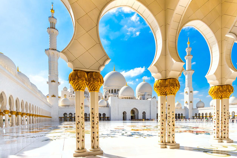 From Dubai: Abu Dhabi Sheikh Zayed Mosque & Qasr Al Watan