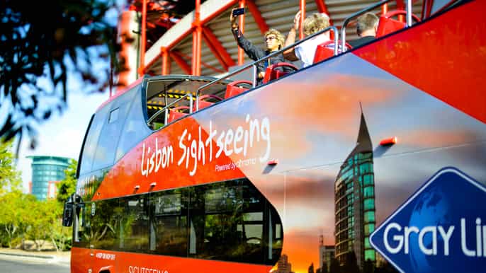 lisbon four lines hopon hopoff bus and boat ticket