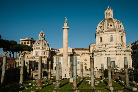 Från Civitavecchia: Heldagstur till Forum Romanum och ColosseumFrån Civitavecchia hamn, delad tur