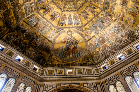 Florencia: pase de catedral con cúpula, baptisterio y cripta