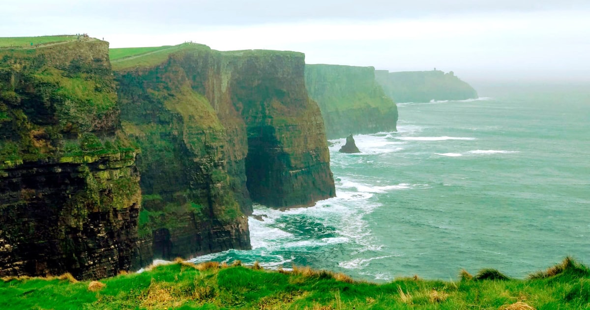 cliffs-of-moher-and-galway-tour-in-italian-or-spanish-getyourguide