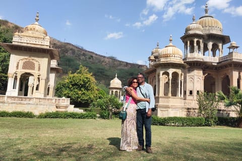 From Delhi: 5 Days Golden Triangle Tour