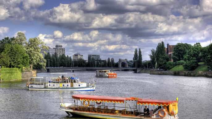 wrocław city tour with gondola or boat ride