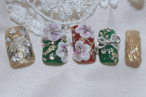 Yokohama: Japansk nagel- och hårstyling, sminkning, kimonouthyrningJapansk nagel