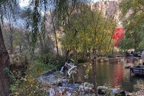 ¡Excursión de 2 días a Capadocia con almuerzo!Excursión de 2 días a Capadocia con almuerzo y entradas