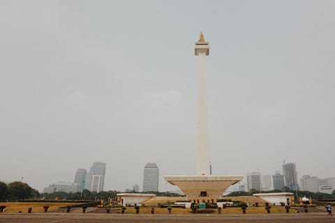 Jakarta: National Monument and Miniature Indonesia Tour