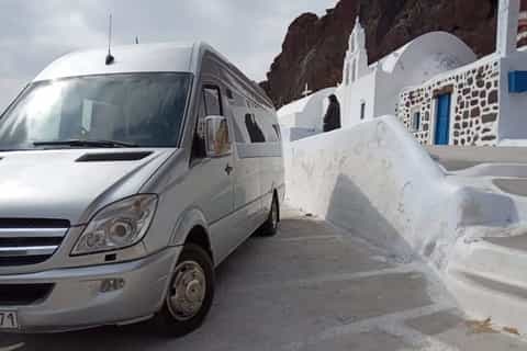 Santorini: Traslado en minibús aeropuerto, puerto y hoteles.